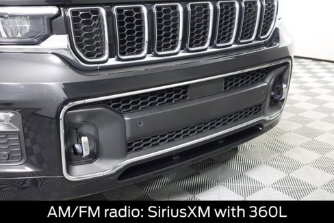 Used 2023 Jeep Grand Cherokee L Overland image 16