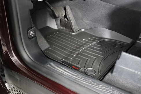 Certified 2022 Ford Explorer XLT w/ Equipment Group 202A image 30