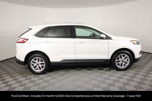 Certified 2023 Ford Edge SEL w/ Convenience Package image 3