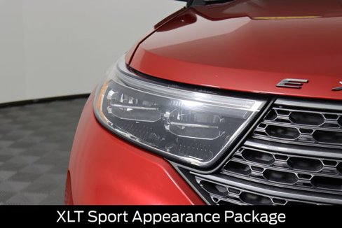 Certified 2022 Ford Explorer XLT w/ Equipment Group 202A image 14