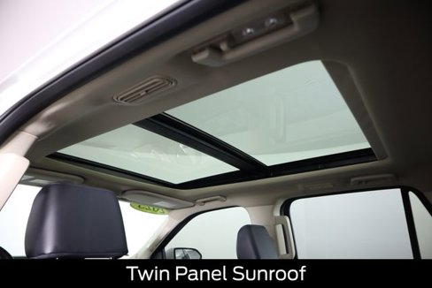 Certified 2023 Ford Expedition XLT image 6