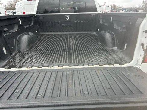 Used 2017 GMC Sierra 1500 SLE image 18