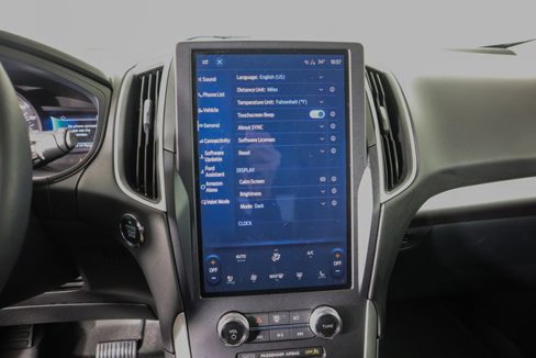 Certified 2024 Ford Edge SEL w/ Convenience Package image 39