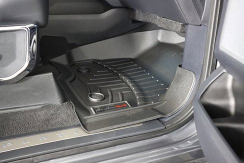 Certified 2025 Ford F450 Platinum w/ FX4 Off-Road Package image 85