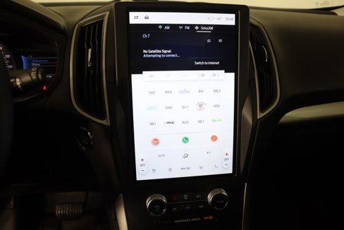 Certified 2024 Ford Edge SEL w/ Convenience Package image 46