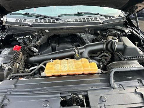 Certified 2018 Ford F150 Lariat image 19