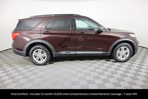 Certified 2022 Ford Explorer XLT w/ Equipment Group 202A image 2