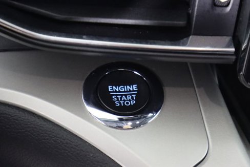 Certified 2022 Ford Explorer XLT w/ Equipment Group 202A image 38