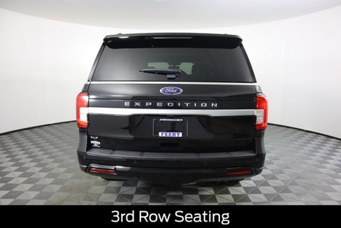 Certified 2022 Ford Expedition XLT image 5