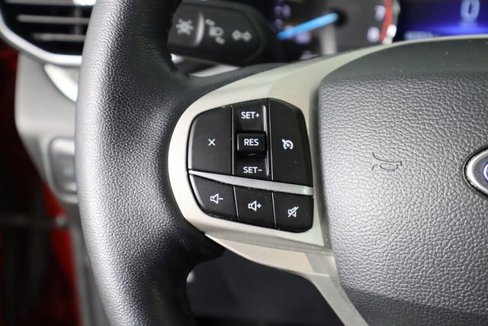 Certified 2022 Ford Explorer XLT w/ Equipment Group 202A image 42