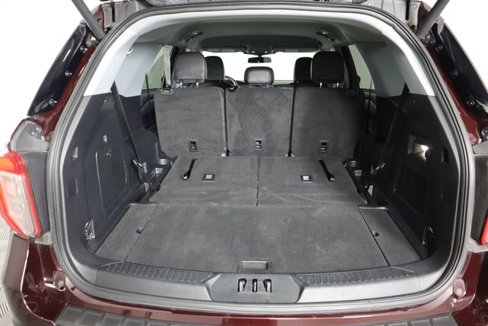 Certified 2022 Ford Explorer XLT w/ Equipment Group 202A image 55