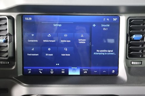 Certified 2024 Ford Bronco Black Diamond image 52