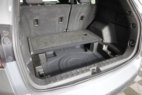 Used 2023 Chevrolet Equinox LT image 48