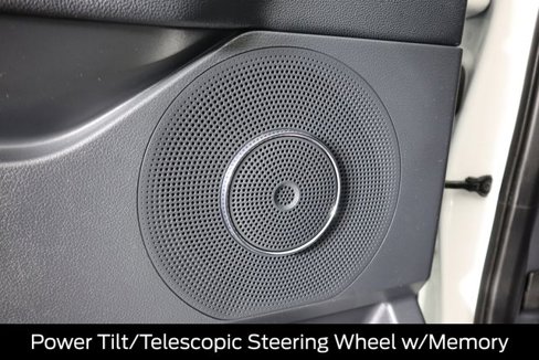 Certified 2023 Ford Expedition XLT image 40