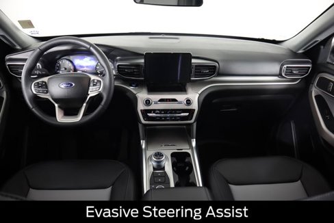 Certified 2023 Ford Explorer XLT w/ Equipment Group 202A image 34