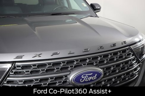 Certified 2023 Ford Explorer XLT w/ Equipment Group 202A image 19