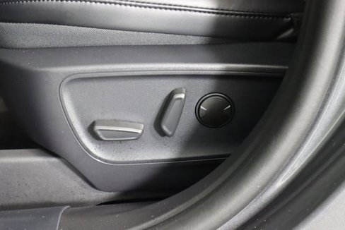 Certified 2025 Ford Escape ST-Line w/ Tech Pack #1 image 32