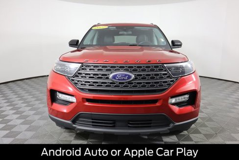 Certified 2022 Ford Explorer XLT w/ Equipment Group 202A image 11