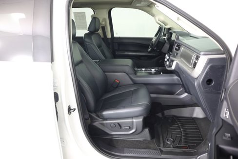 Certified 2023 Ford Expedition XLT image 74