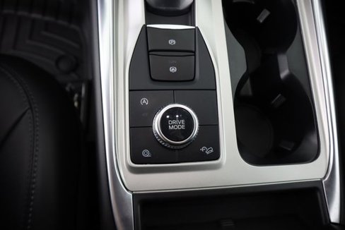 Certified 2023 Ford Explorer XLT w/ Equipment Group 202A image 60