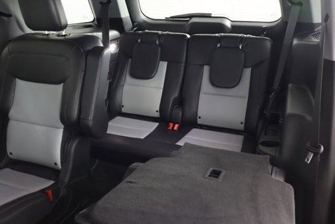 Certified 2022 Ford Explorer XLT w/ Equipment Group 202A image 35