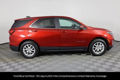 Used 2024 Chevrolet Equinox LT image 2