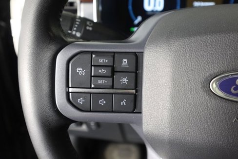 Certified 2023 Ford F150 Lariat w/ Equipment Group 502A High image 44