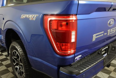Certified 2022 Ford F150 XLT w/ Equipment Group 302A High image 25