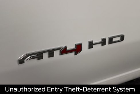 Used 2022 GMC Sierra 2500 AT4 image 23