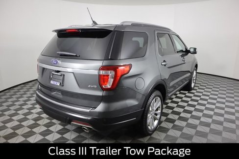 Certified 2018 Ford Explorer XLT w/ Equipment Group 202A image 3