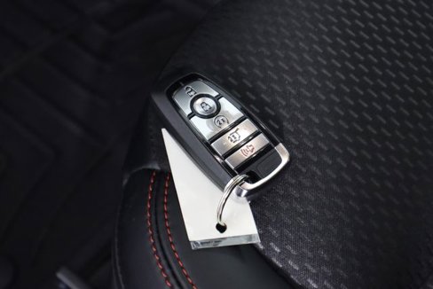 Certified 2025 Ford Escape ST-Line w/ Tech Pack #1 image 33