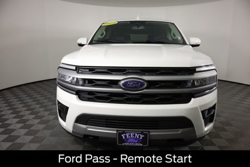 Certified 2023 Ford Expedition XLT image 14