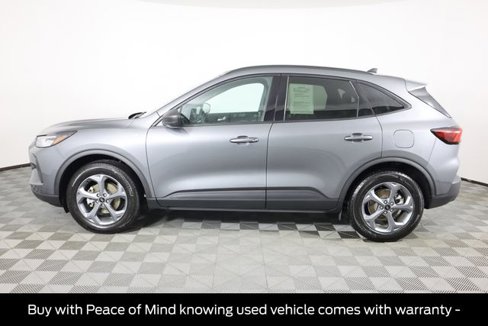 Certified 2025 Ford Escape ST-Line w/ Tech Pack #1 image 8