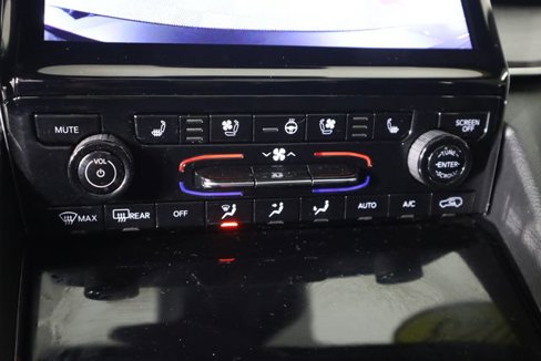 Used 2023 Jeep Grand Cherokee L Overland image 57