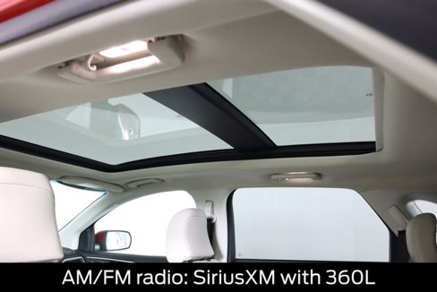 Certified 2024 Ford Edge Titanium w/ Equipment Group 301A image 31