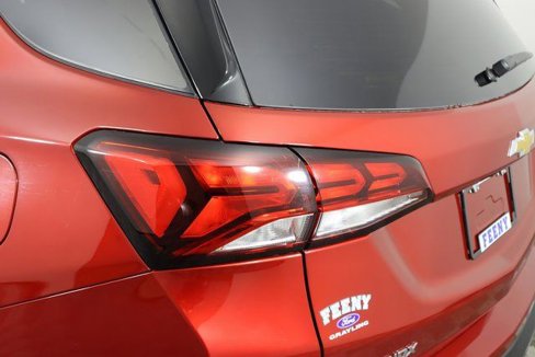 Used 2024 Chevrolet Equinox LT image 22