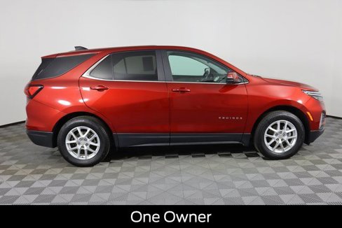 Used 2024 Chevrolet Equinox LT image 3