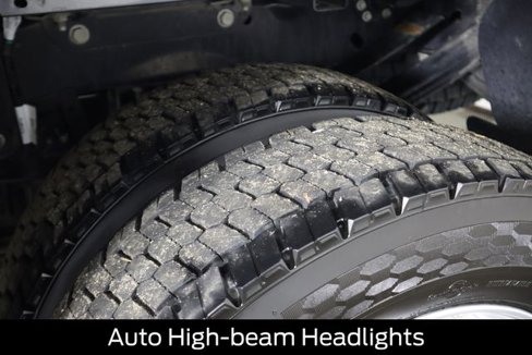 Certified 2025 Ford F450 Platinum w/ FX4 Off-Road Package image 30