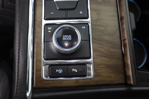 Certified 2020 Ford Expedition Platinum image 54